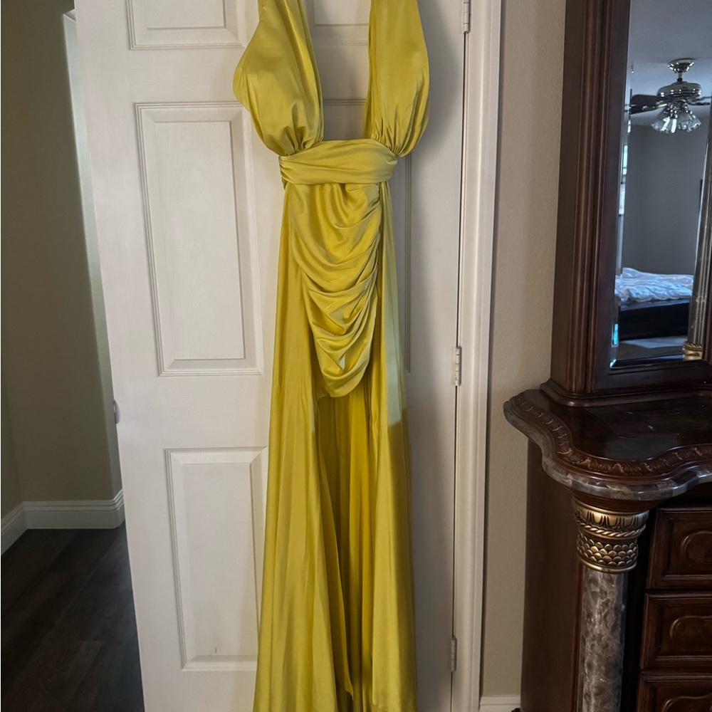 Elegant Yellow Halter Dress